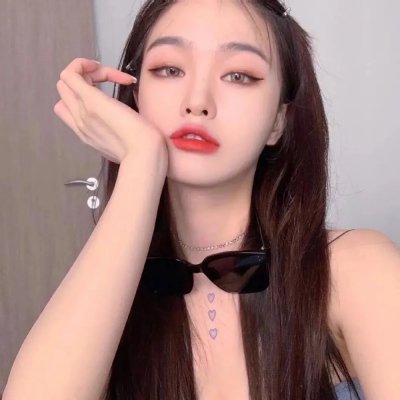 超人：钢铁英雄